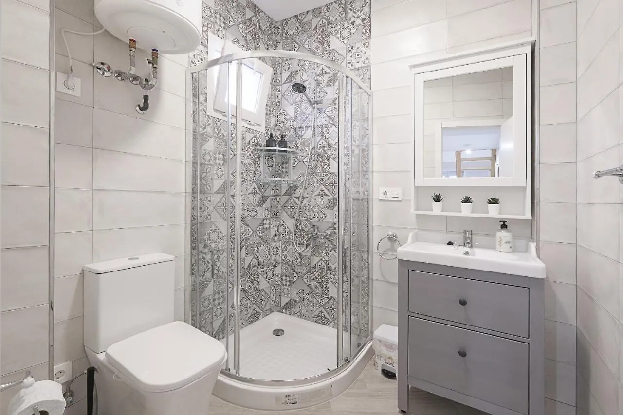 Apartment Malasana 51, New Art Apartment, Breakfast Included, Historic Center, Quite Neighborhood, Ml Malaga
